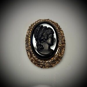 Vintage Rare Black Bakelite Mourning Gold Tone Cameo Brooch